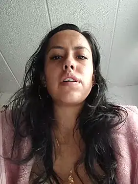 Snapshot of Queen_Ashly chatting on November 29, 8:12 pm Queen Ashly online show from November 29, 8:12 pm