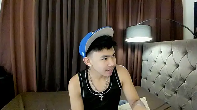 Snapshot of urfantasyhotbaby chatting on November 23, 5:02 pm urfantasyhotbaby online show from November 23, 5:02 pm