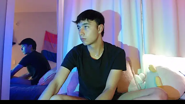 Noah Blaze online show from October 23, 9:13 pm