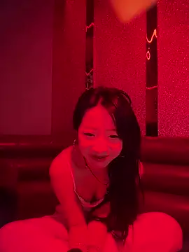 jingjing005 online show from February 8, 9:13 am