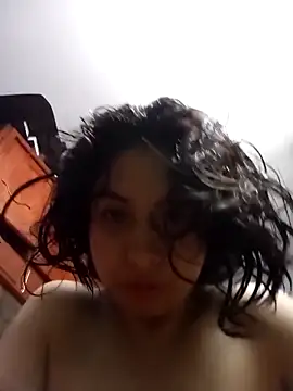 Syndel23 online show from November 13, 2:10 am