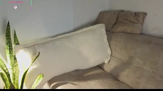 NicoleLeinn online show from November 21, 11:14 pm