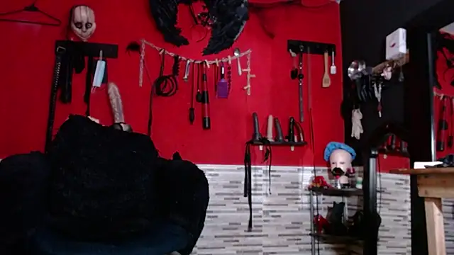 Miss Mirandaa online show from April 12, 12:04 am