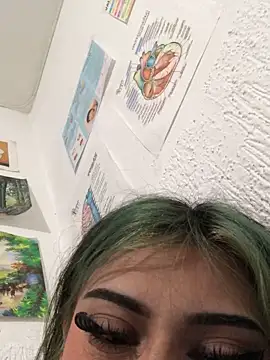 Snapshot of Celeste_MC chatting on December 1, 7:13 am Celeste MC online show from December 1, 7:13 am