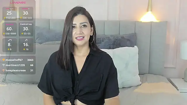 victoria bourne online show from May 25, 7:20 pm