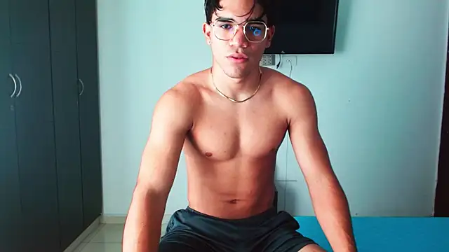 babysebasxxx online show from October 31, 6:53 pm