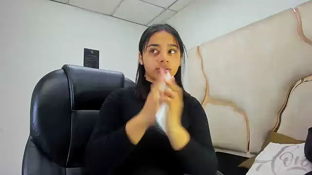 ScarletDoll online show from October 19, 2:45 am