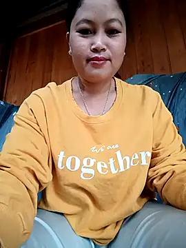 Snapshot of maycuc123 chatting on September 27, 12:59 am maycuc123 online show from September 27, 12:59 am