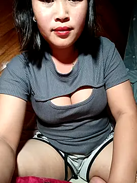 maycuc123 online show from November 21, 7:40 am