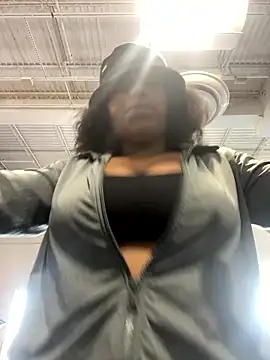 princesslivv online show from January 6, 5:27 pm