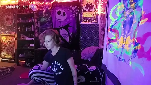 Madame Lucifer online show from May 15, 2:51 am
