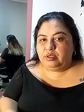 curvy diva  online show from January 11, 8:19 am