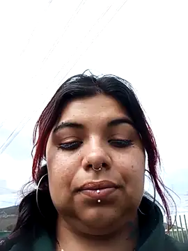 snow belle online show from October 28, 7:16 pm