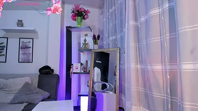 Angeel of lust online show from March 26, 4:40 am