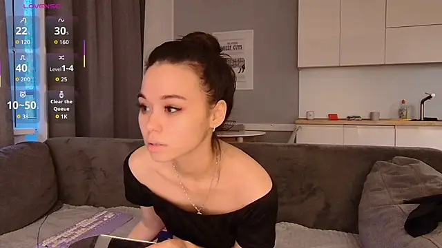 Missss Eva online show from December 3, 7:16 am