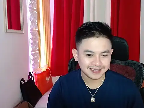 Snapshot of Njay_16 chatting on February 11, 10:20 am Njay 16 online show from February 11, 10:20 am