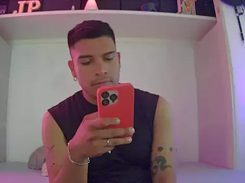 Romario28 online show from October 15, 8:31 pm