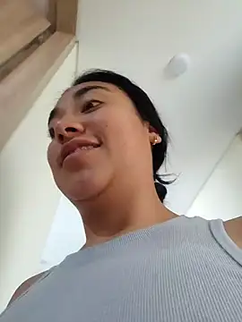 AmberGold- online show from April 9, 8:03 pm