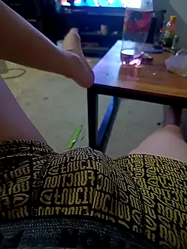 Snapshot of Frnlove521 chatting on September 30, 3:55 am Frnlove521 online show from September 30, 3:55 am