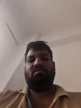 vinay smalldick online show from February 25, 2:21 am