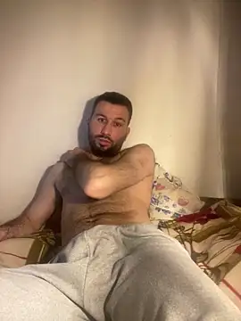 speddy34 online show from April 6, 6:42 pm