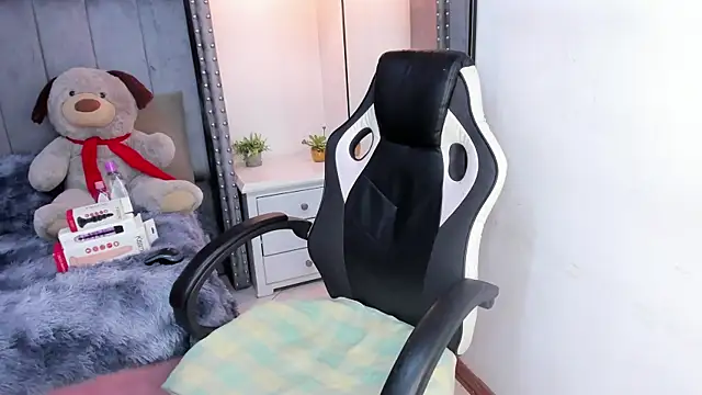 Miyu Komori online show from March 30, 7:37 pm