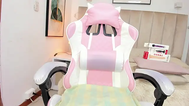 Miyu Komori online show from April 14, 7:42 pm