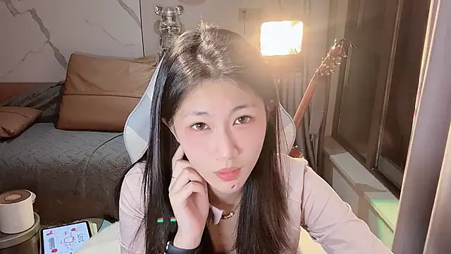 Lixinel-520 online show from December 22, 1:52 pm