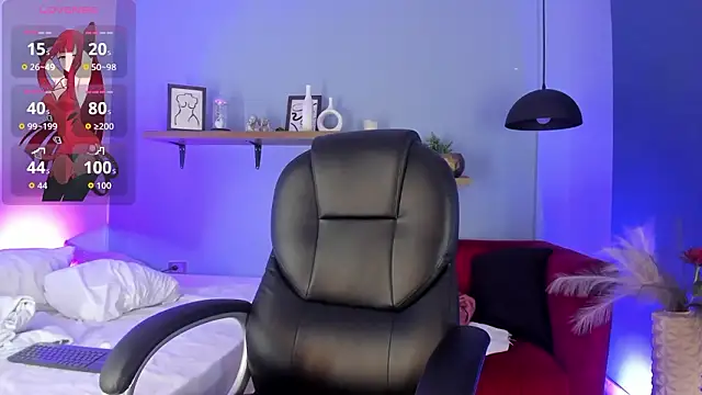 Cristalfoxy  online show from March 18, 8:01 pm