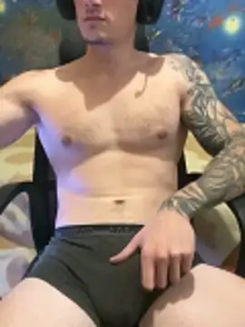 fronkie9384 online show from November 6, 11:55 am