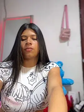 Snapshot of Elahia__marquez chatting on December 1, 3:44 am Elahia marquez online show from December 1, 3:44 am