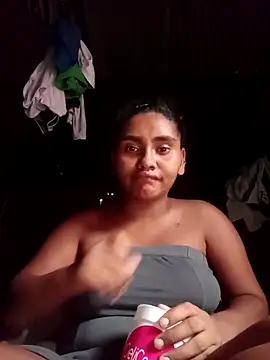 Snapshot of Lucy-Ferr chatting on September 16, 7:59 pm Lucy-Ferr online show from September 16, 7:59 pm