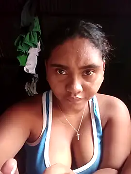 Snapshot of Lucy-Ferr chatting on September 21, 1:35 pm Lucy-Ferr online show from September 21, 1:35 pm