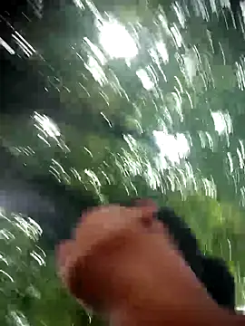 Snapshot of Lucy-Ferr chatting on October 25, 3:07 pm Lucy-Ferr online show from October 25, 3:07 pm