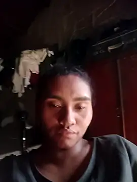 Snapshot of Lucy-Ferr chatting on December 3, 7:45 pm Lucy-Ferr online show from December 3, 7:45 pm