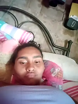 Snapshot of Lucy-Ferr chatting on December 16, 5:40 pm Lucy-Ferr online show from December 16, 5:40 pm