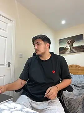 mixedcouplee69 online show from September 20, 7:59 pm