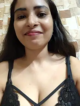 QUEEN-ADITI online show from October 1, 2:06 am