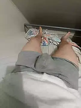 Snapshot of sombradeseada chatting on September 15, 1:49 am sombradeseada online show from September 15, 1:49 am