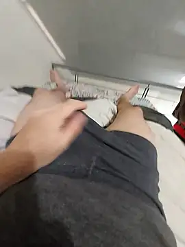 Snapshot of sombradeseada chatting on September 16, 9:49 pm sombradeseada online show from September 16, 9:49 pm