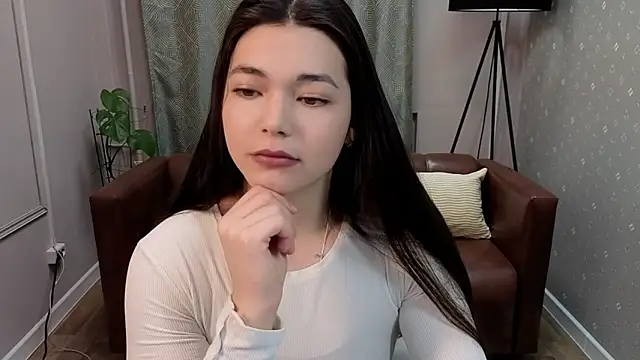 Albi Glow online show from November 16, 4:40 am