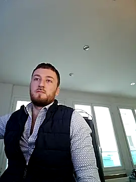 Snapshot of Keviios chatting on October 17, 6:49 am Keviios online show from October 17, 6:49 am