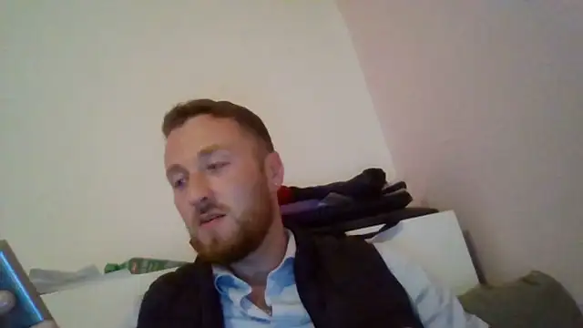 Snapshot of Keviios chatting on May 7, 4:56 pm Keviios online show from May 7, 4:56 pm