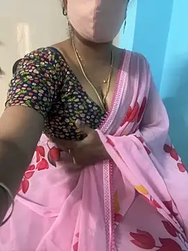 Snapshot of monal_95 chatting on February 17, 9:17 am monal 95 online show from February 17, 9:17 am