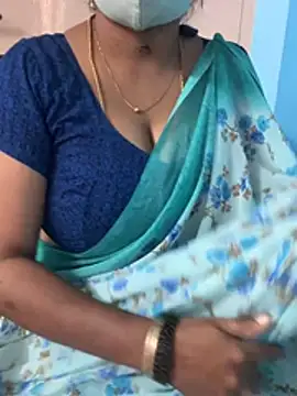 Snapshot of monal_95 chatting on February 20, 9:32 am monal 95 online show from February 20, 9:32 am