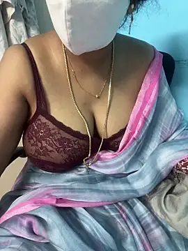 Snapshot of monal_95 chatting on April 3, 1:58 am monal 95 online show from April 3, 1:58 am