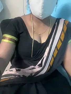Snapshot of monal_95 chatting on April 3, 5:00 pm monal 95 online show from April 3, 5:00 pm
