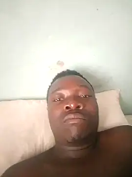 Mrhugeblack online show from November 6, 7:42 am