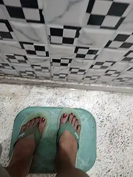 meenu bhabhi547 online show from October 21, 2:12 am