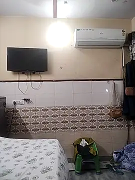 meenu bhabhi547 online show from April 18, 2:04 am